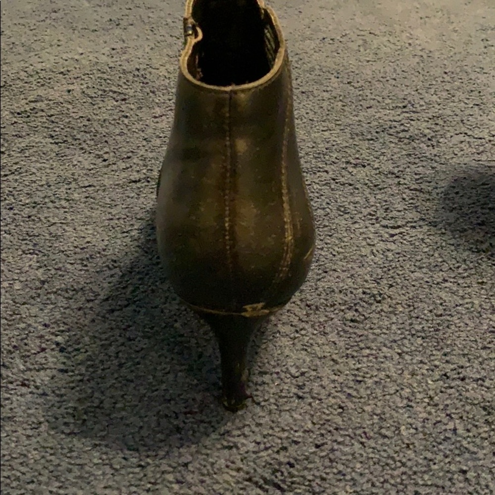 Booties - Picture 3 of 4